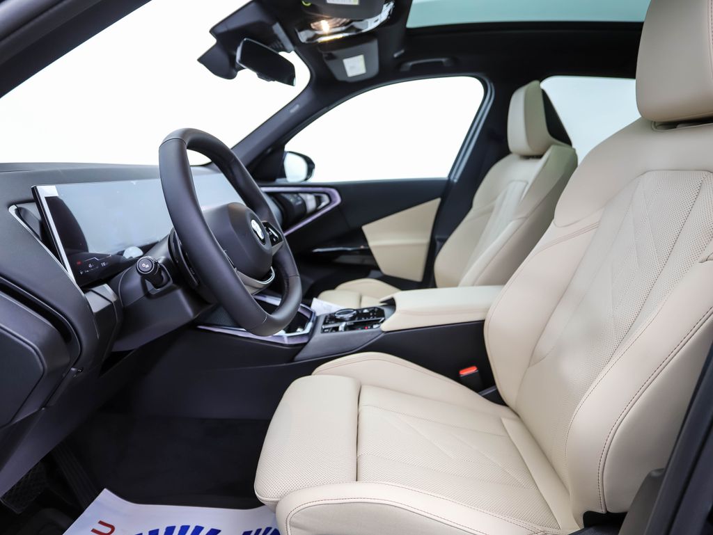 Thumbnail: 2026 BMW X3 - 11