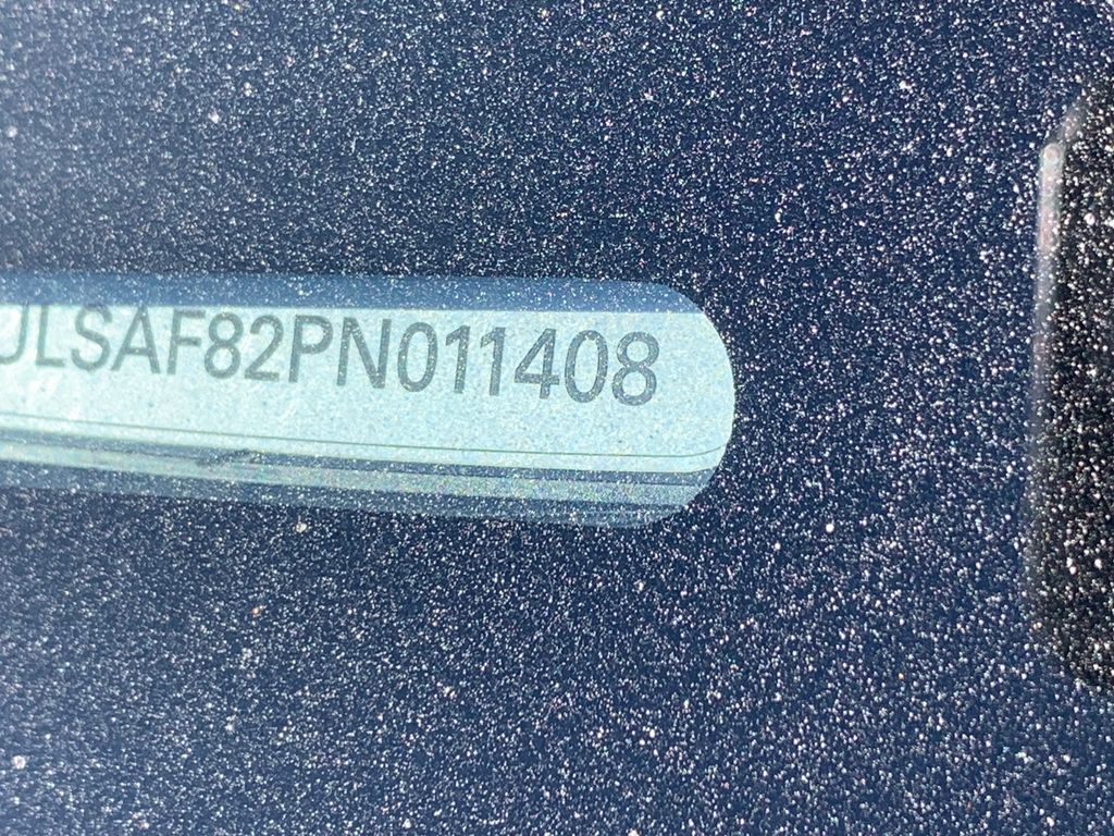 Thumbnail: 2023 Audi S8 - 7