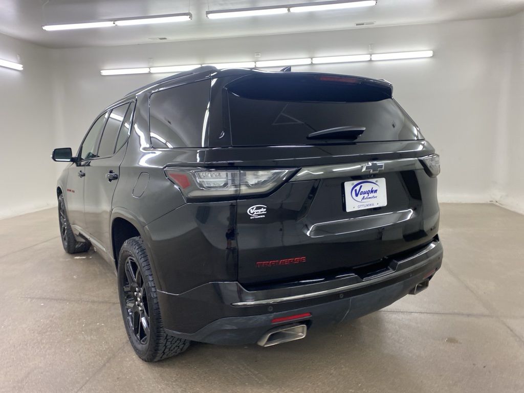 2018 Chevrolet Traverse Premier photo