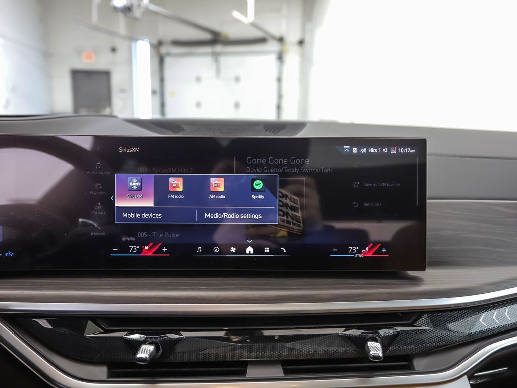 Thumbnail: 2026 BMW X5 - 15