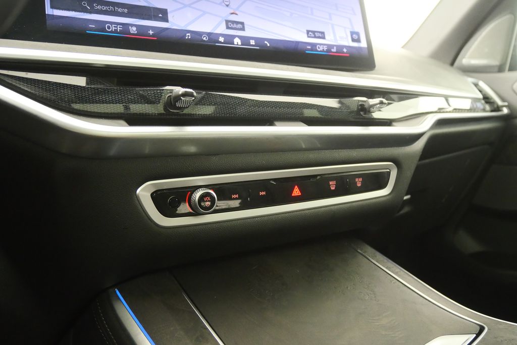 Thumbnail: 2024 BMW X5 - 23