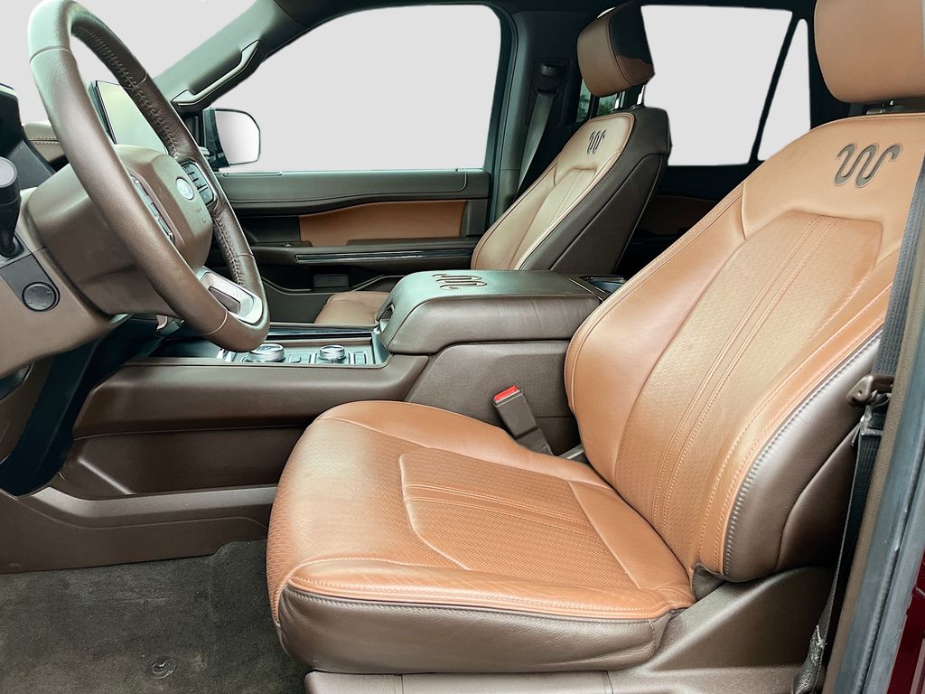 Used 2023 Red Ford King Ranch image 22