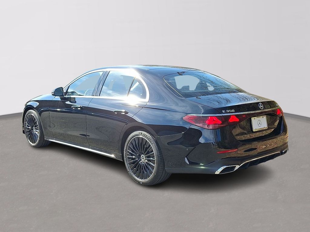 Thumbnail: 2026 Mercedes-Benz E-Class - 4