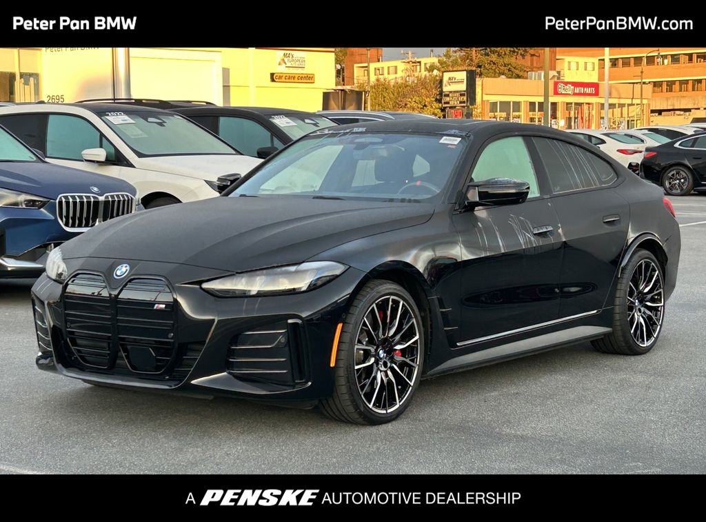 Thumbnail: 2025 BMW i4 - 1