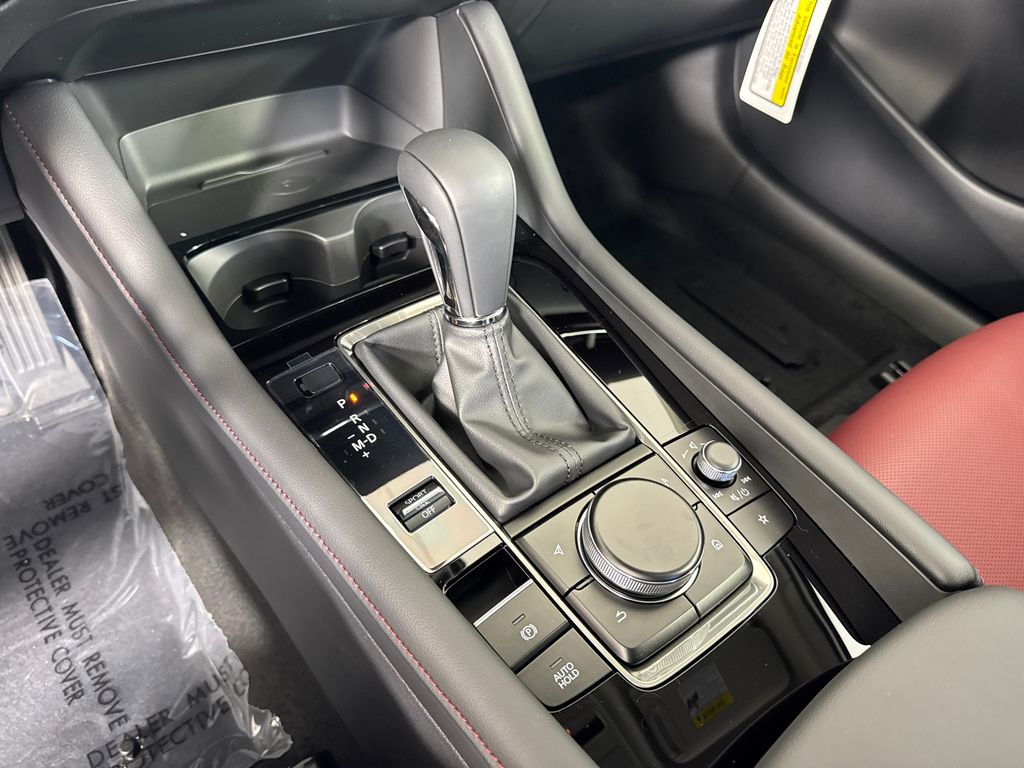 New 2026 Snowflake White Pearl Mazda 2.5 S Carbon Edition AWD image 29