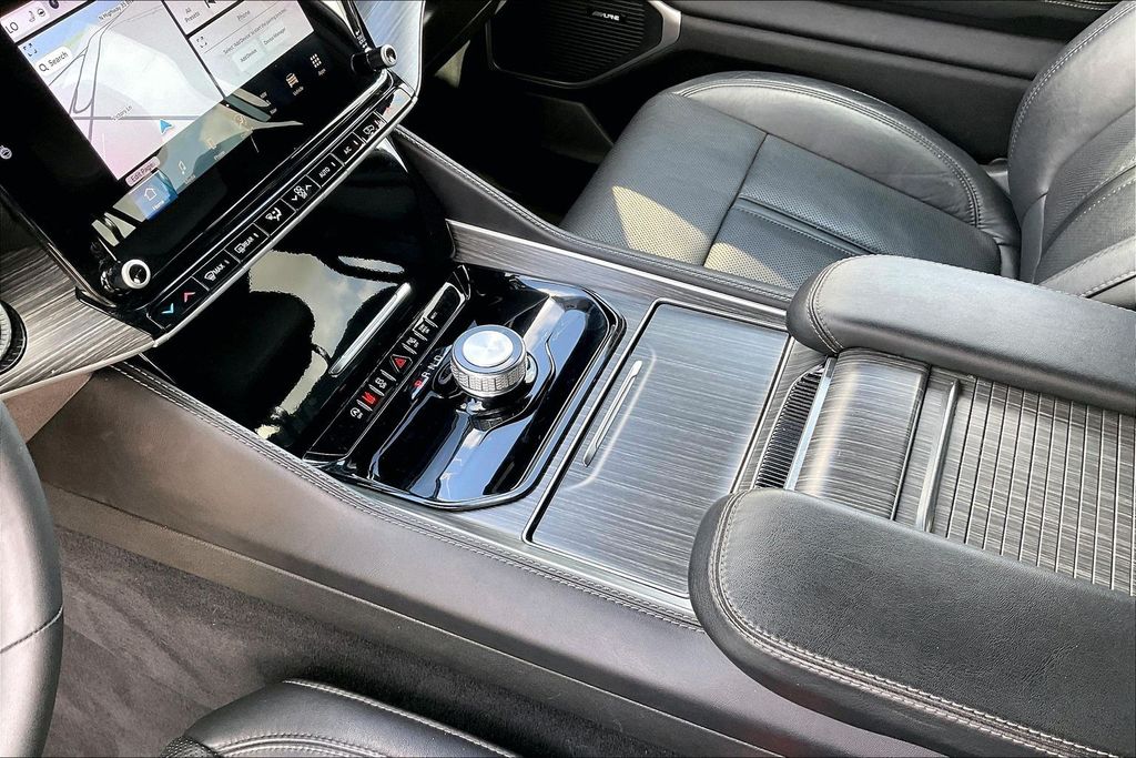 Used 2024 Jeep Wagoneer Series II 4D Sport Utility