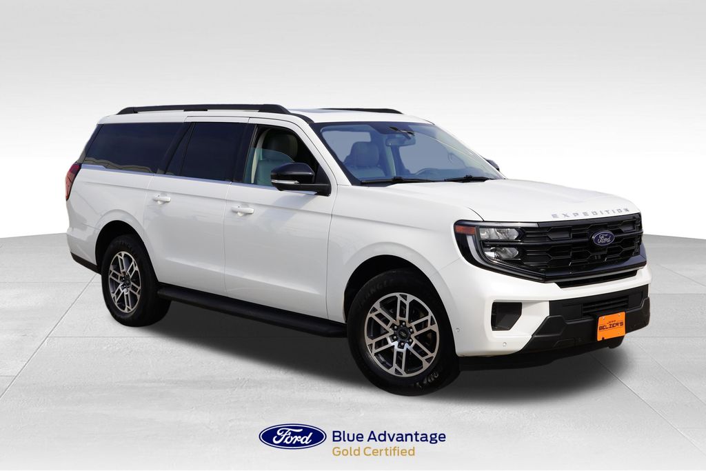 Star White Metallic Tri-Coat 2025 Ford Expedition SUV / Crossover 4X2 Automatic