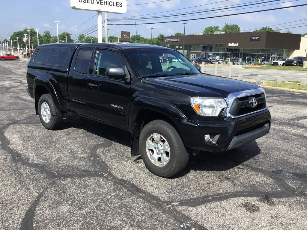 Thumbnail: 2015 Toyota Tacoma - 7
