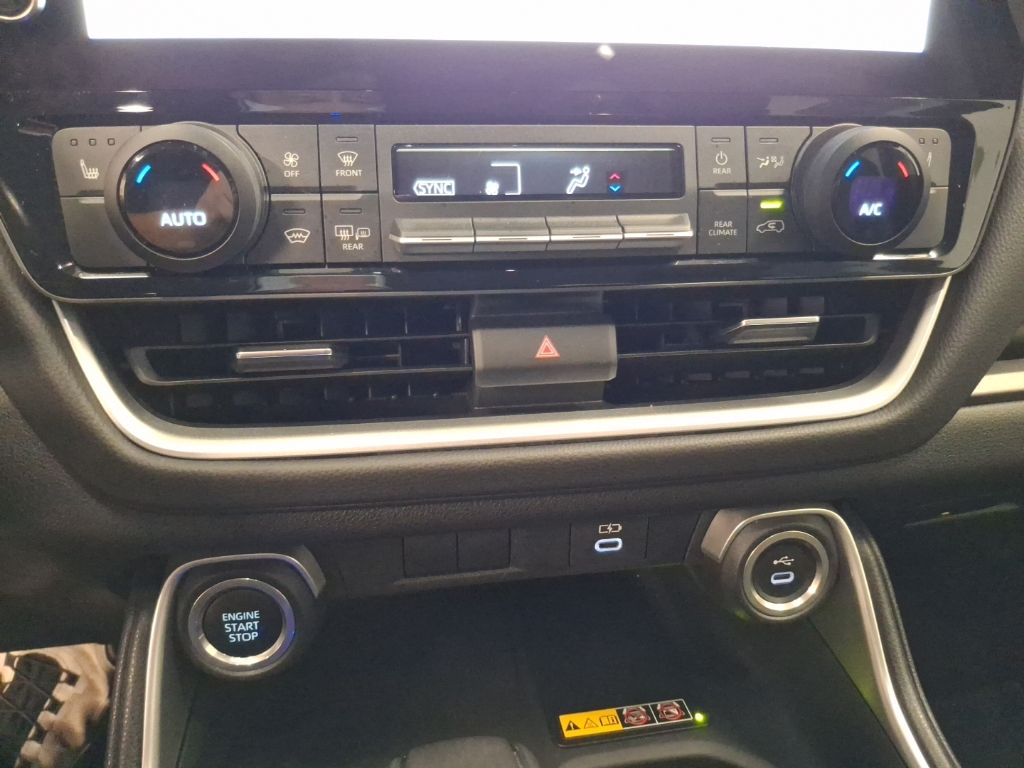 Used 2024 Toyota Grand Highlander SUV