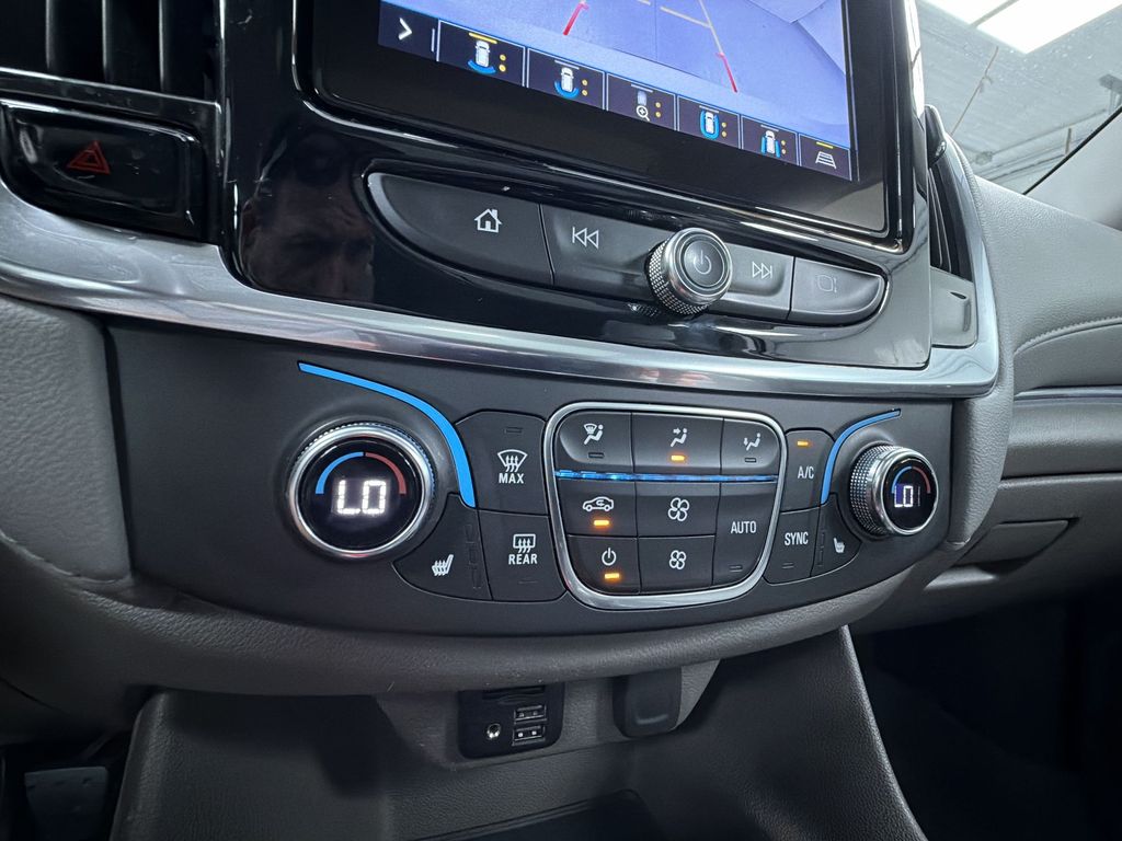 Used 2020 Chevrolet Traverse SUV