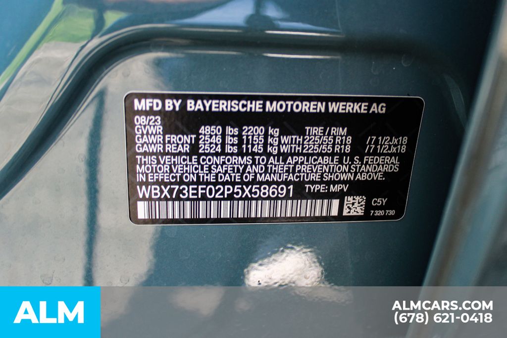 Used 2023 Green BMW xDrive28i image 41