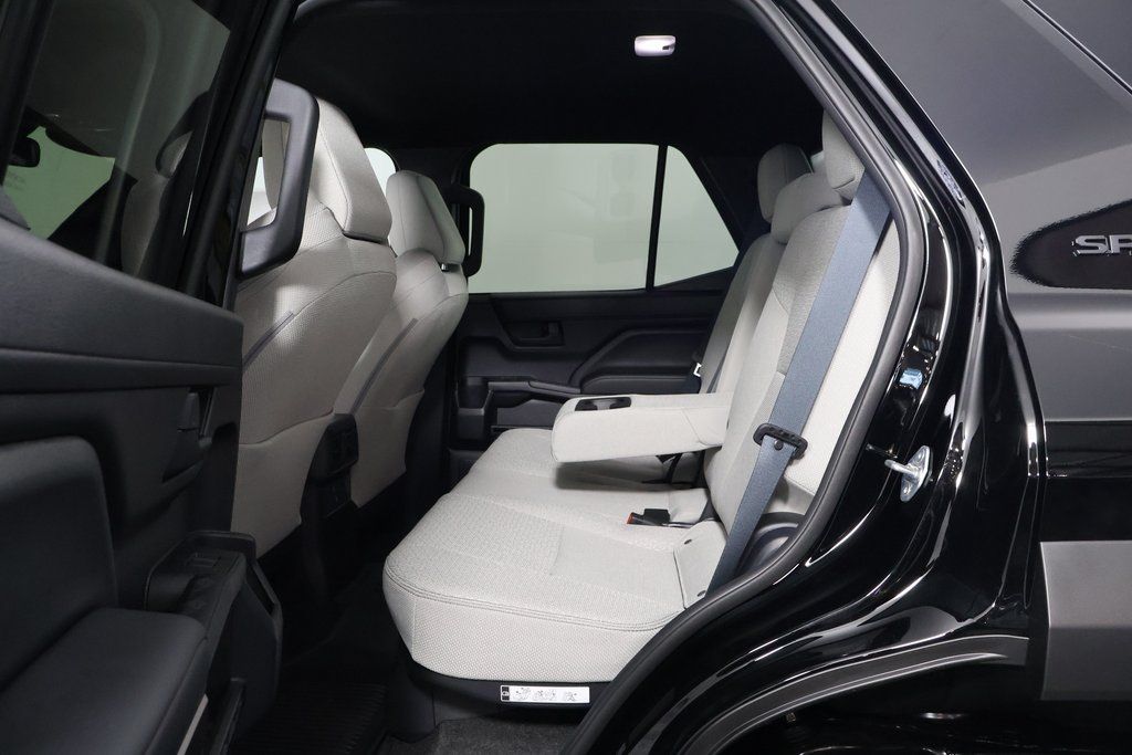 Thumbnail: 2025 Toyota 4Runner - 11