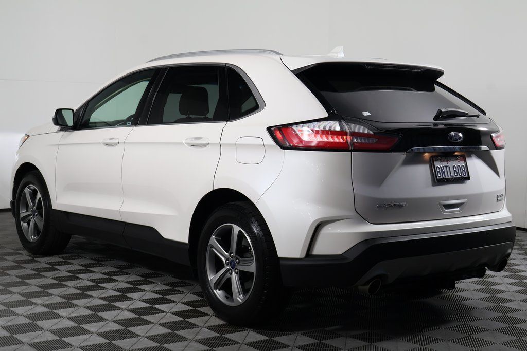 Thumbnail: 2019 Ford Edge - 6
