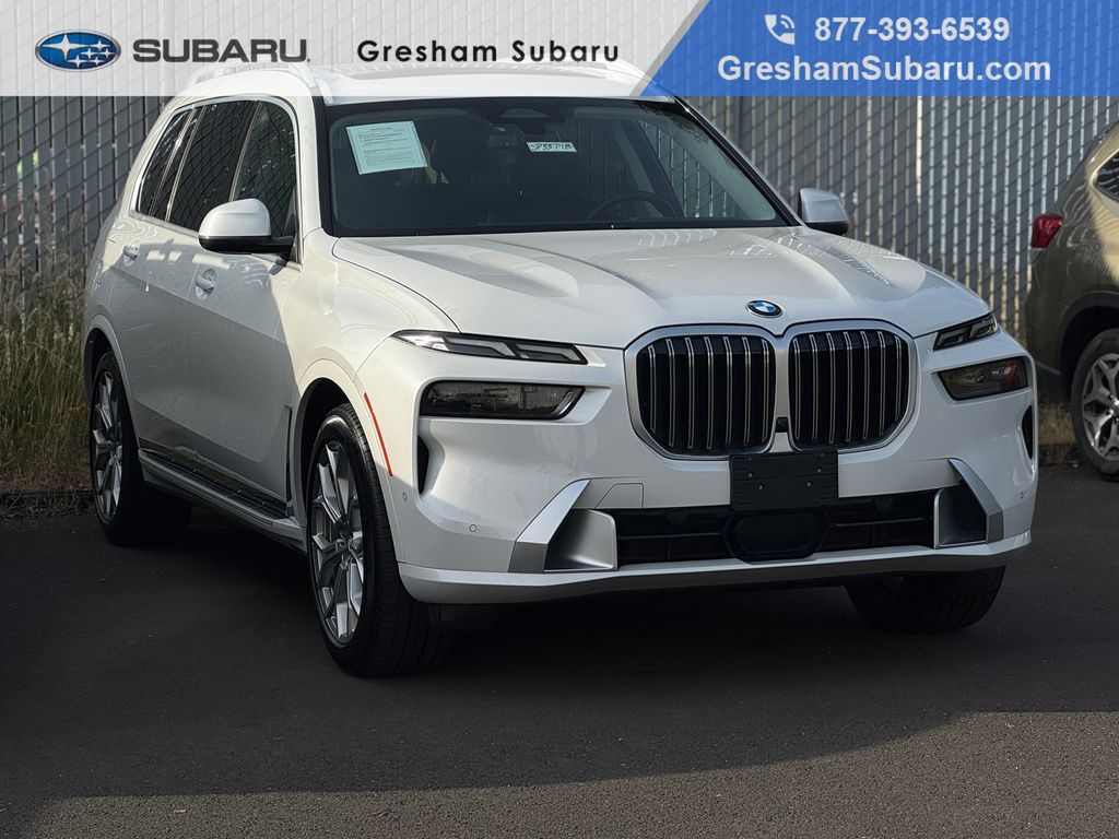 White Metallic 2023 BMW X7 SUV / Crossover All-Wheel Drive 8-Speed Automatic