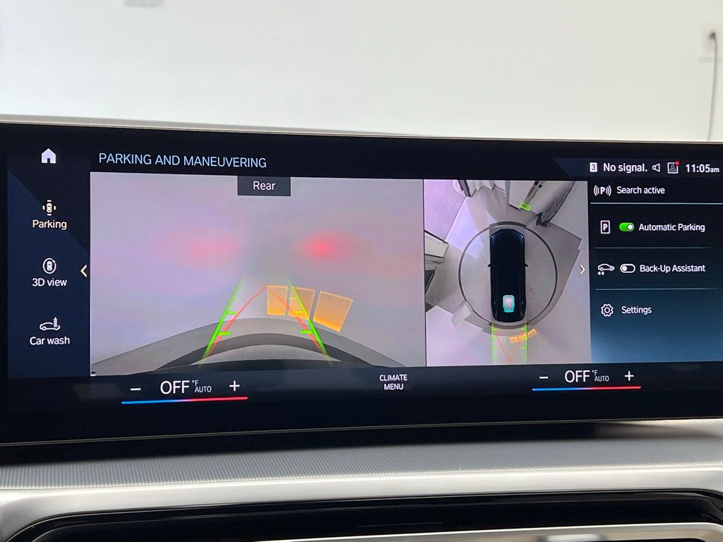 Thumbnail: 2023 BMW i4 - 15