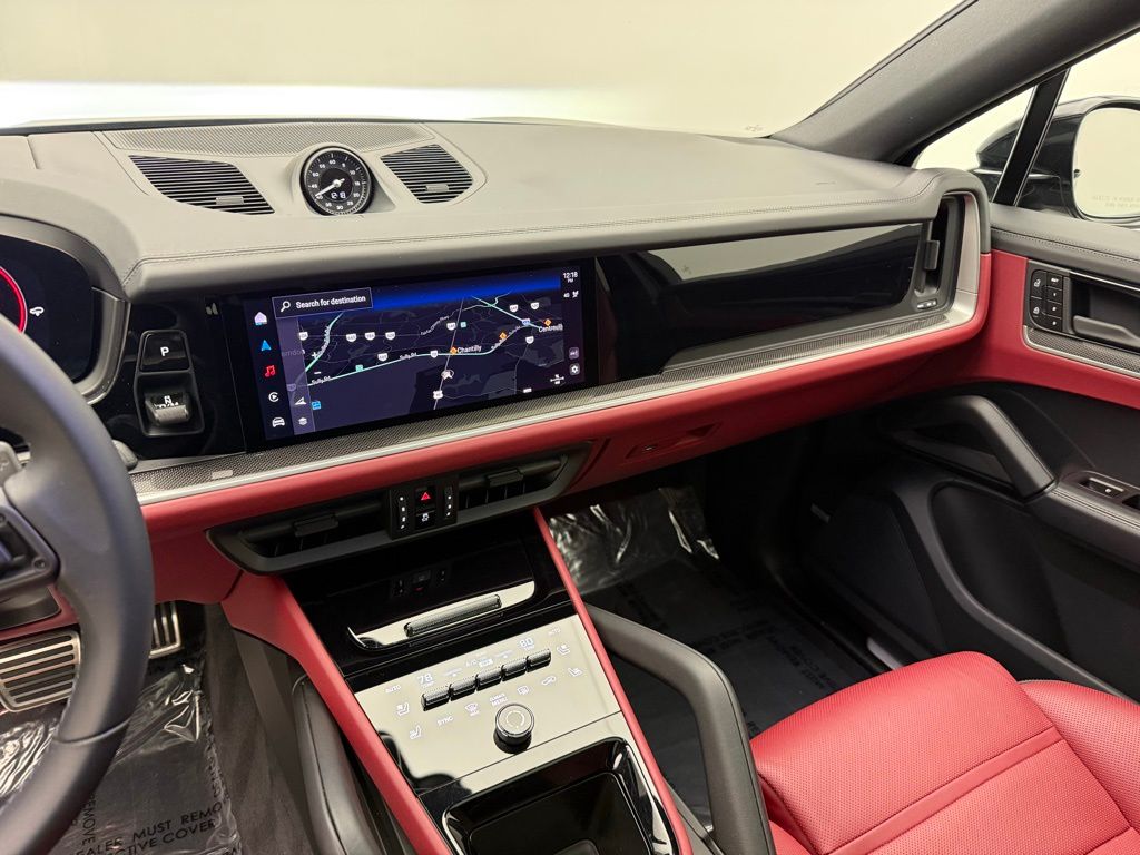 Thumbnail: 2025 Porsche  - 15