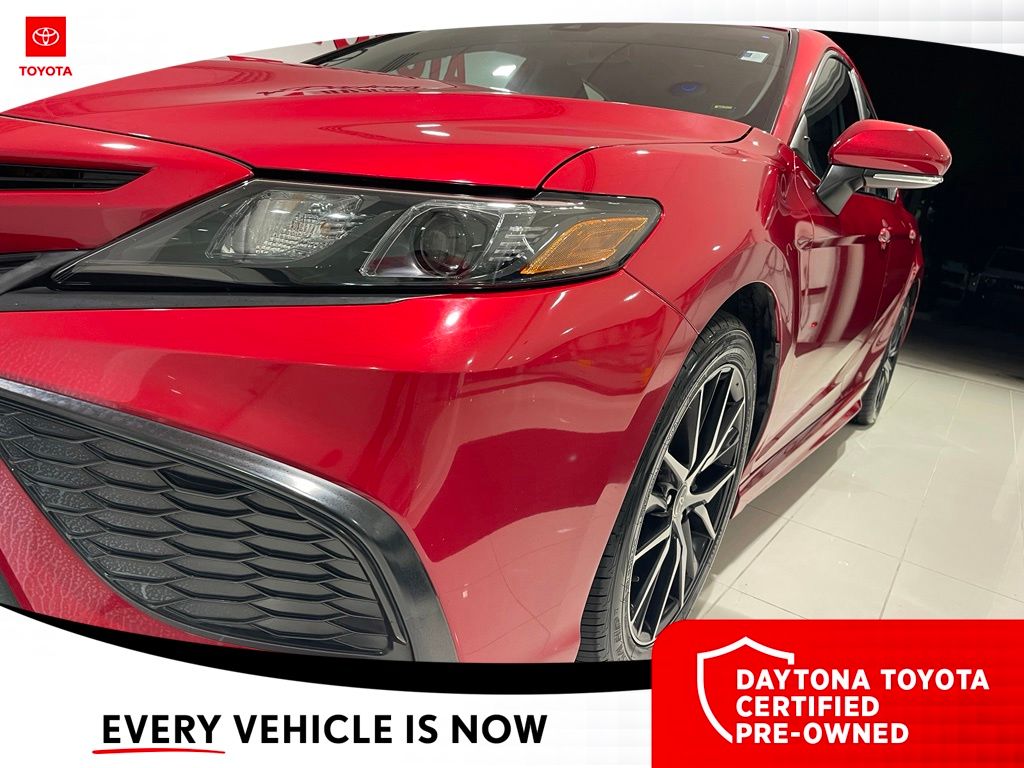 2024 Toyota Camry SE - Photo 13