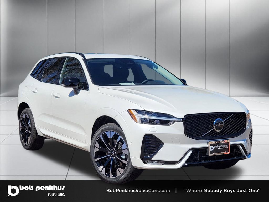 2026 Volvo XC60 B5 Plus