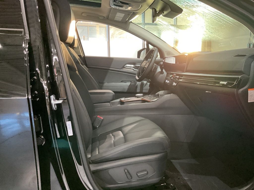 New 2026 Black Kia SX-Prestige image 24
