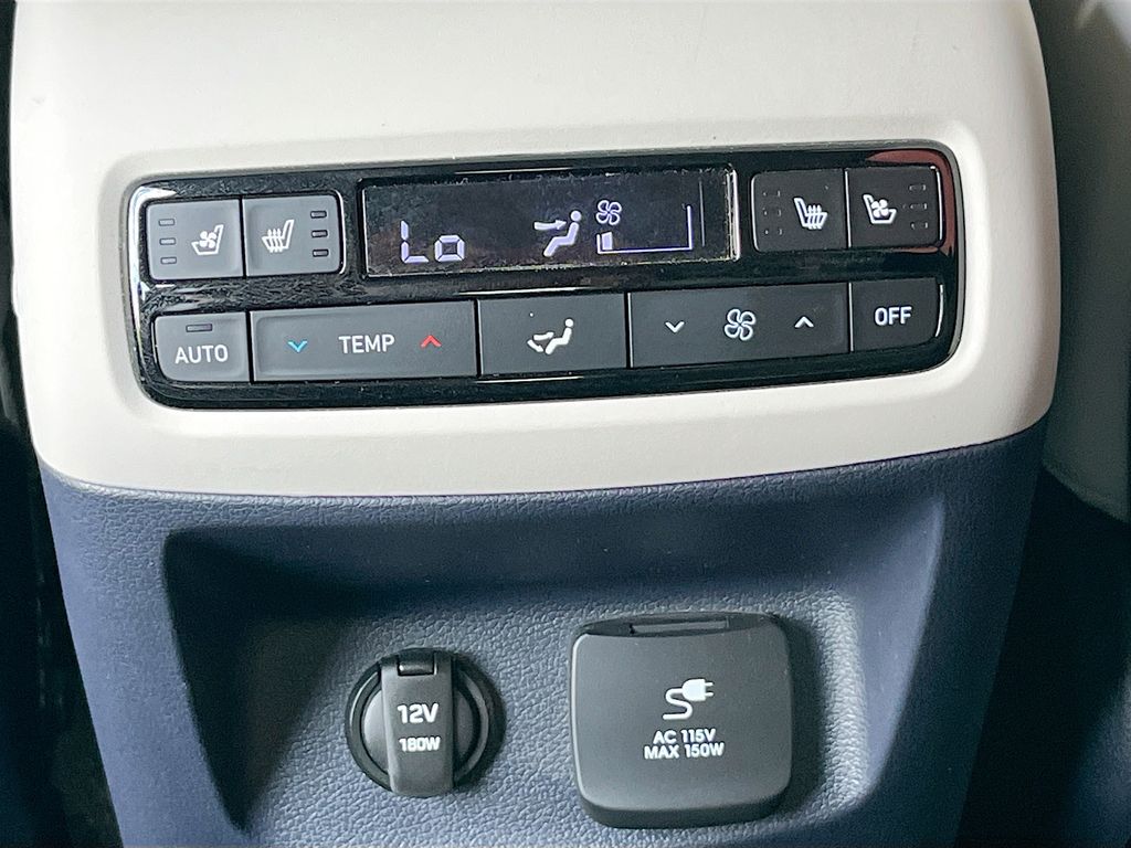 Used 2024 Black Hyundai Calligraphy image 27