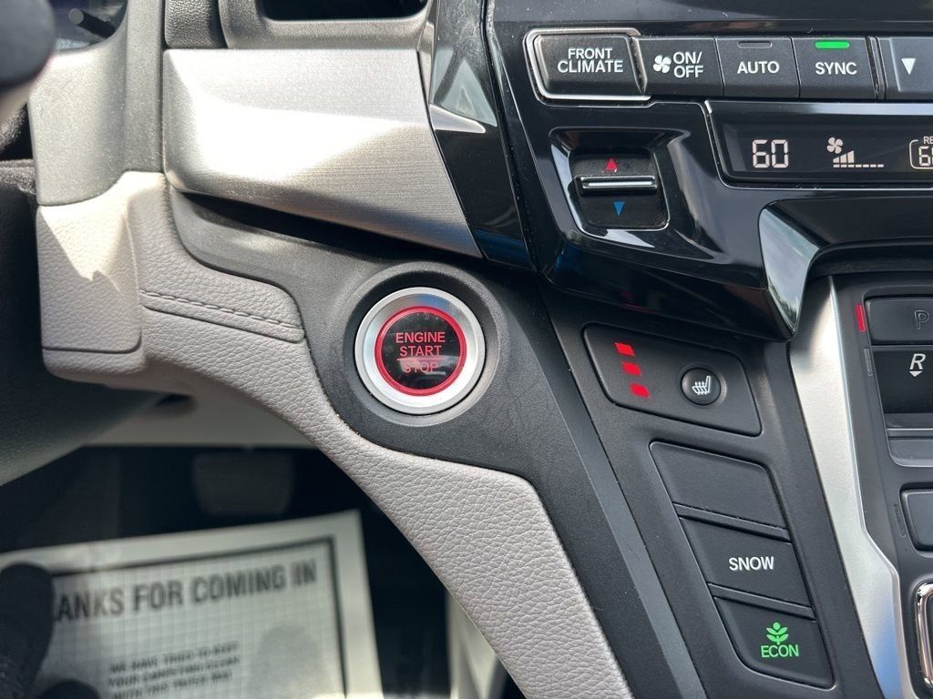 2019 Lunar Silver Metallic Honda Odyssey EX-L FWD Van