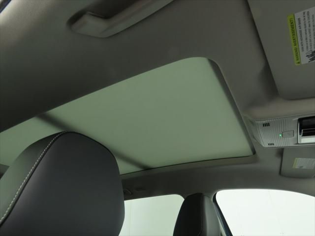 Thumbnail: 2026 Volkswagen Tiguan - 16