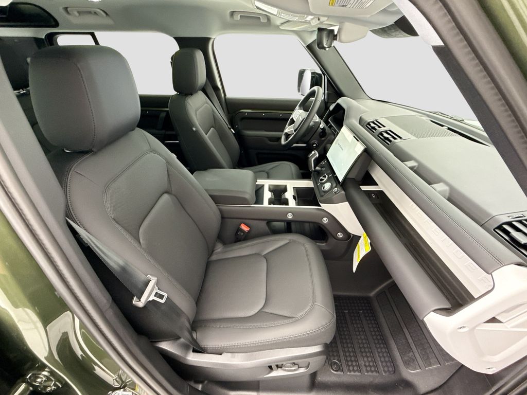 Thumbnail: 2026 Land Rover Defender - 20