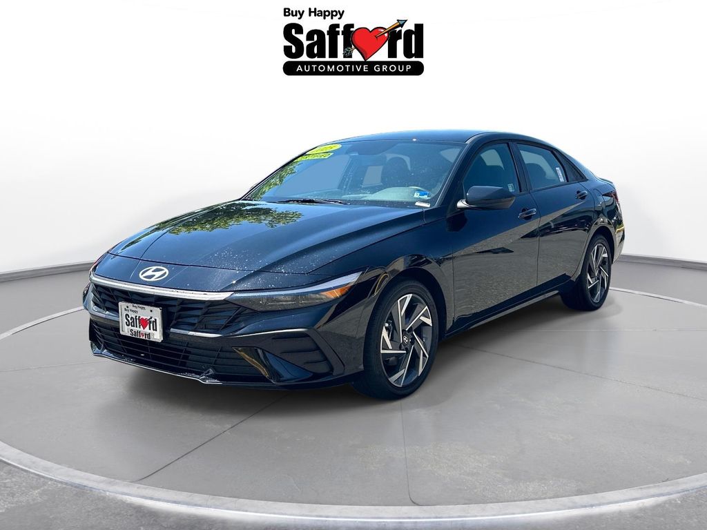 2025 Hyundai Elantra SEL Sport
