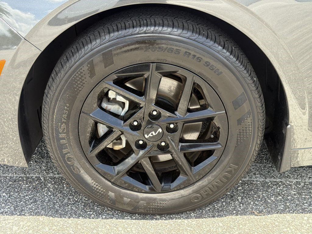 Used 2025 Kia K5 Sedan