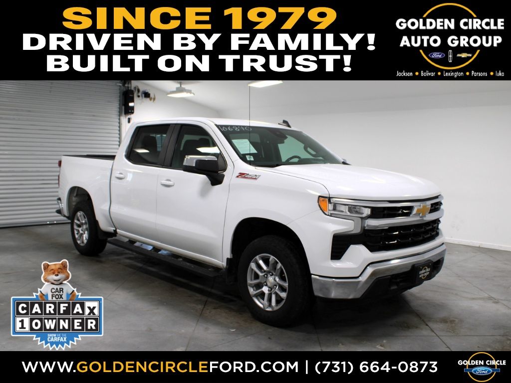 Summit White 2023 Chevrolet Silverado 1500 LT Crew Cab 4WD Pickup Truck Four-Wheel Drive Automatic
