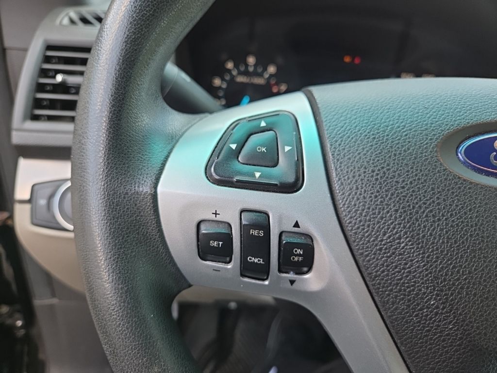 Used 2015 Black Ford Base image 15