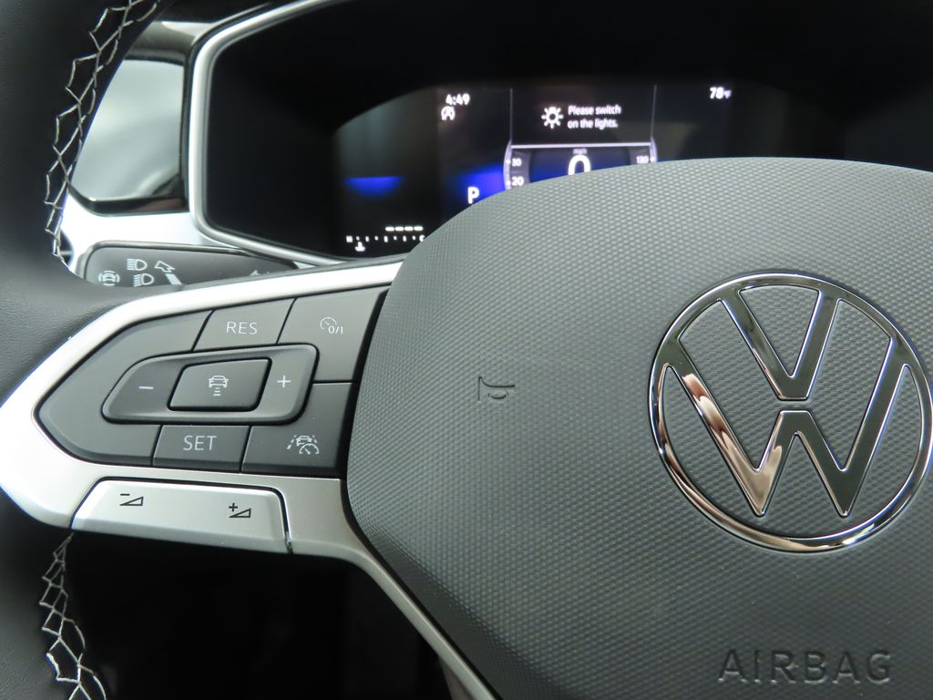 Thumbnail: 2025 Volkswagen Taos - 11