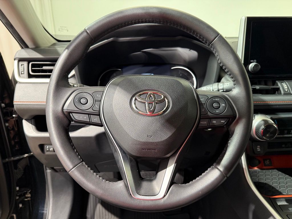 Thumbnail: 2024 Toyota RAV4 - 22