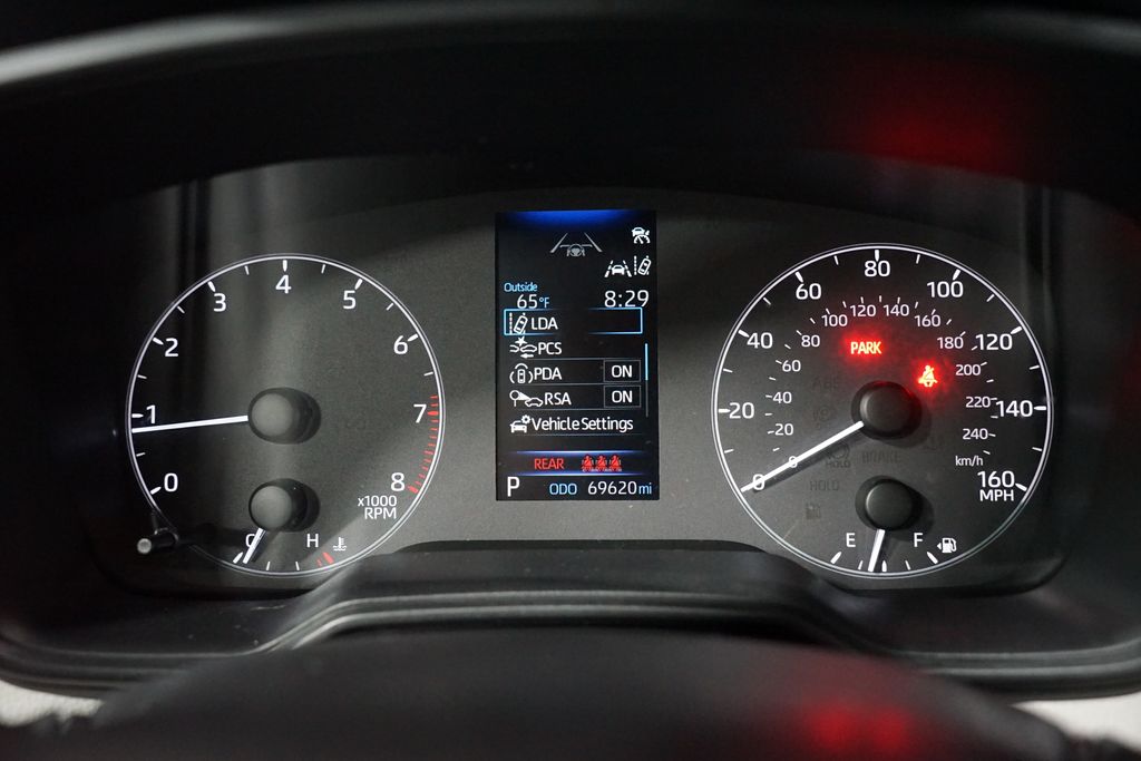 Thumbnail: 2025 Toyota Corolla - 15