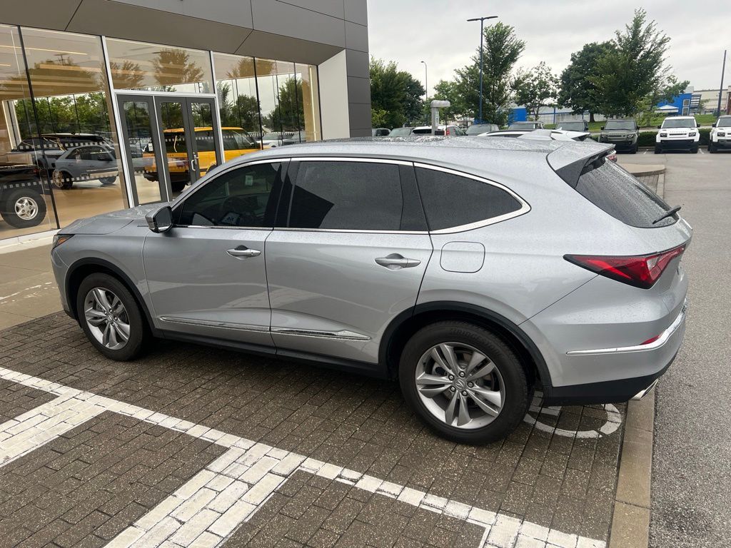 Used 2024 Silver Acura 3.5L image 8