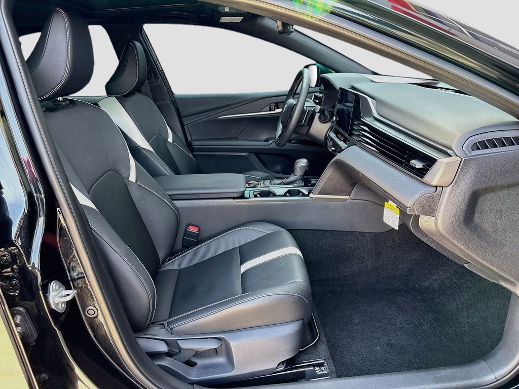 Thumbnail: 2026 Toyota Camry - 20