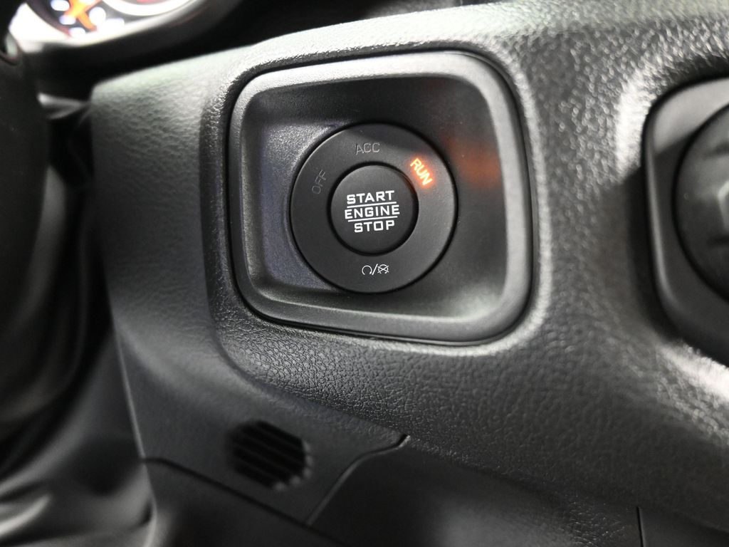 New 2026 Anvil Clear Coat Jeep Sport S image 22