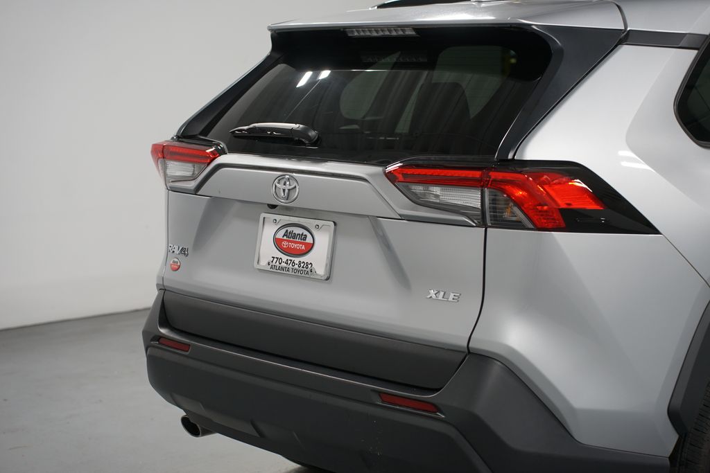 Thumbnail: 2023 Toyota RAV4 - 9