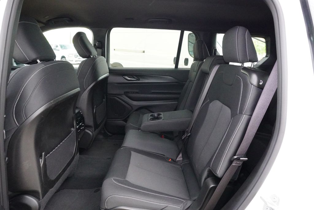 Used Car 2024 Jeep Grand Cherokee L  Laredo For Sale Under $35,000 In Weatherford, Texas