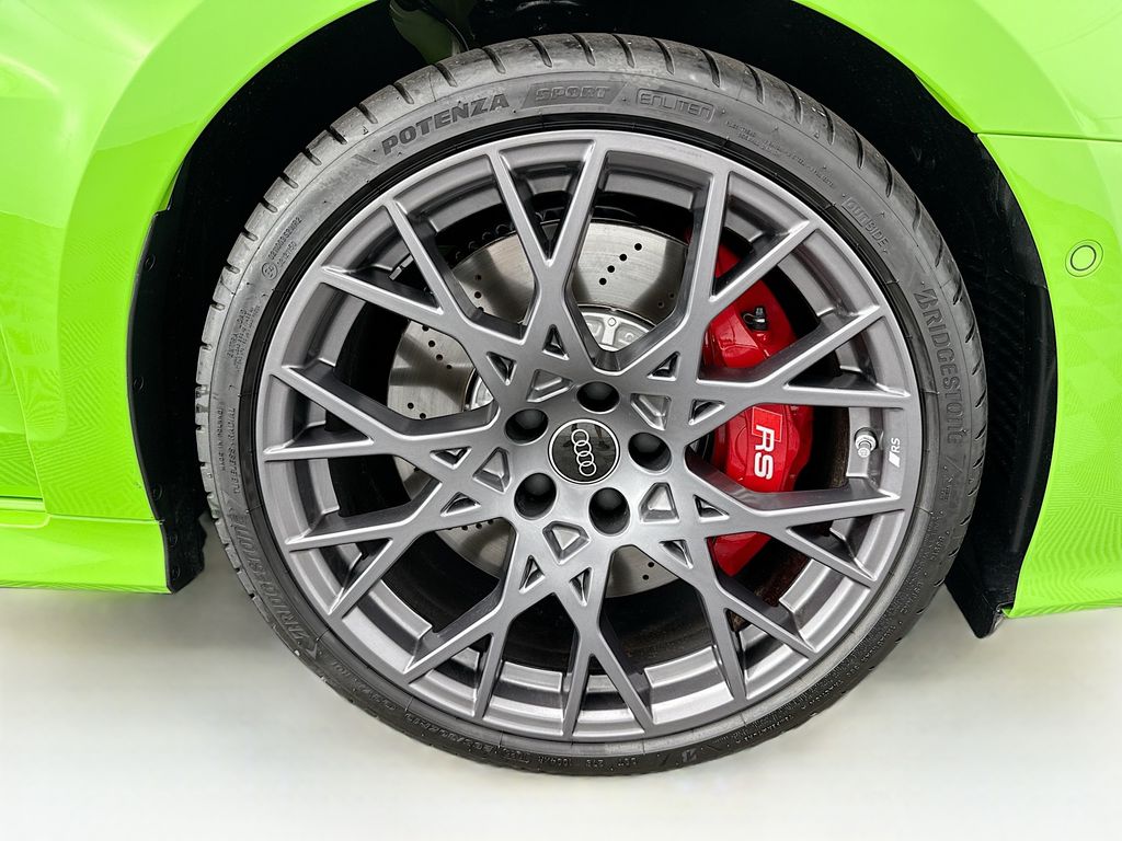 Thumbnail: 2025 Audi RS 3 - 32