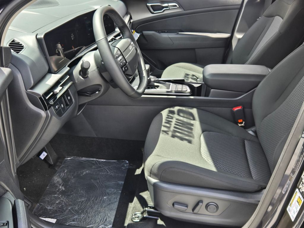 2027 Kia Sportage - $30,955