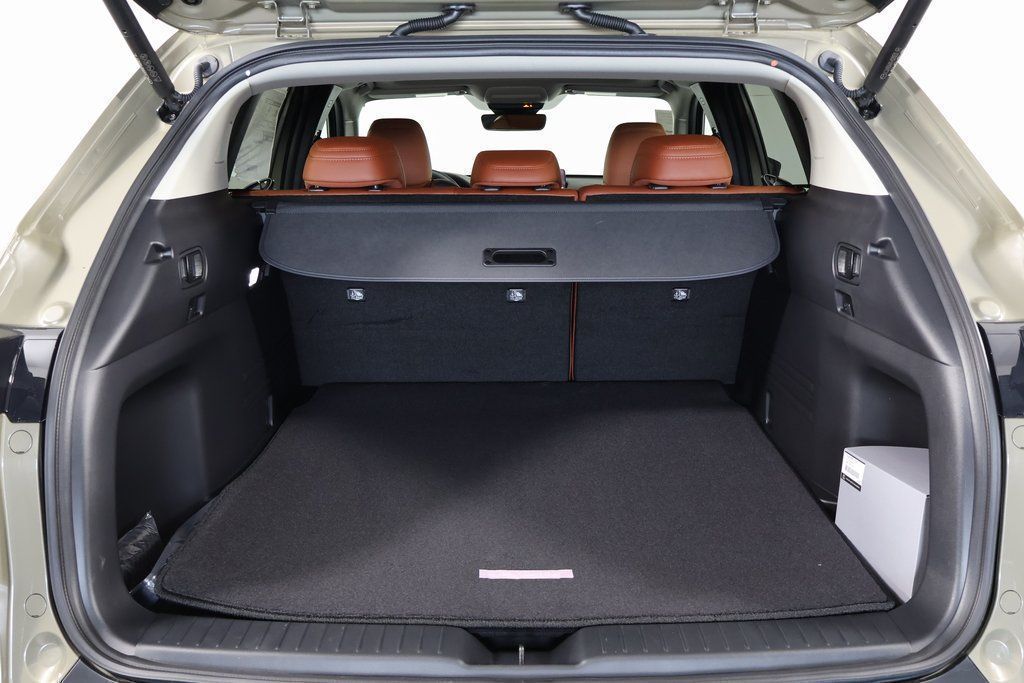 Thumbnail: 2026 Mazda CX-50 - 8
