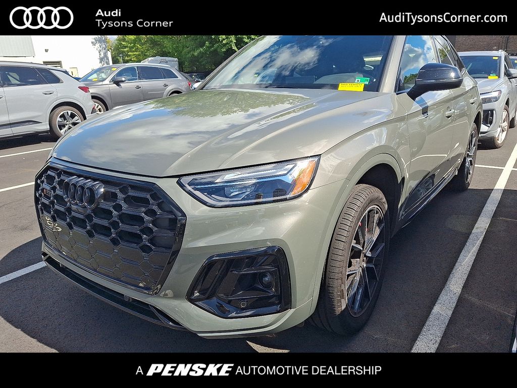 Thumbnail: 2025 Audi SQ5 - 1
