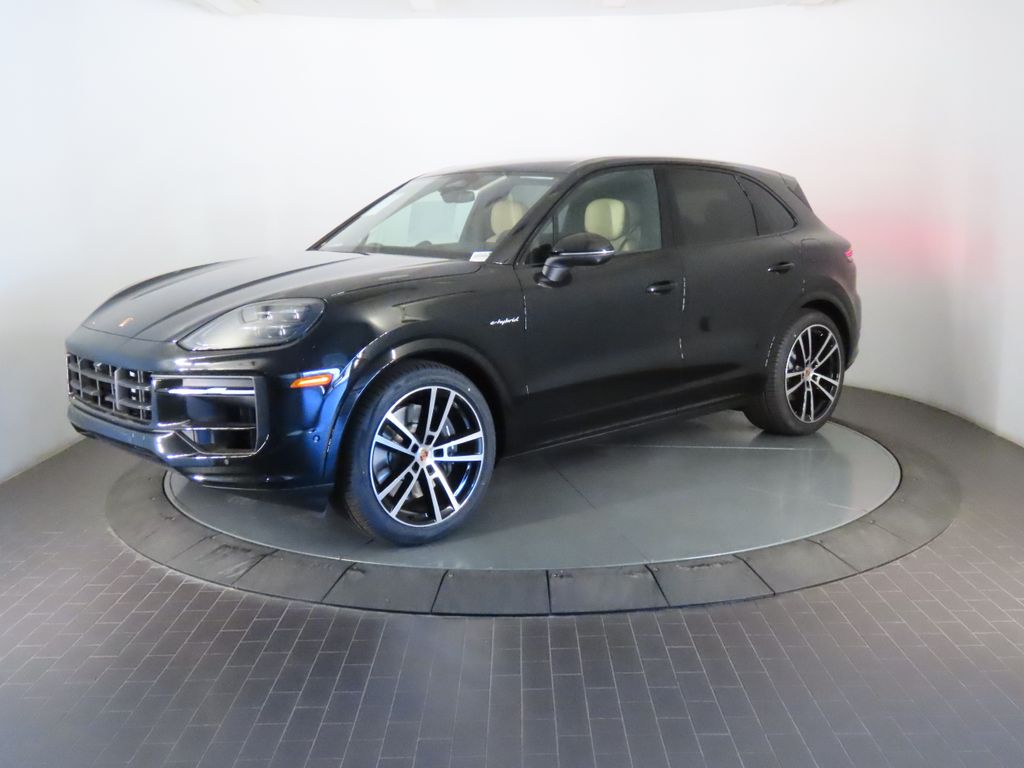 Thumbnail: 2026 Porsche Cayenne - 1