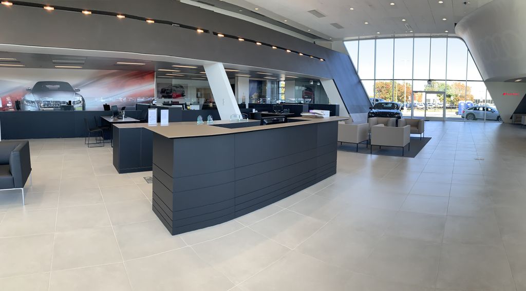 Thumbnail: 2018 Mercedes-Benz GLS - 14