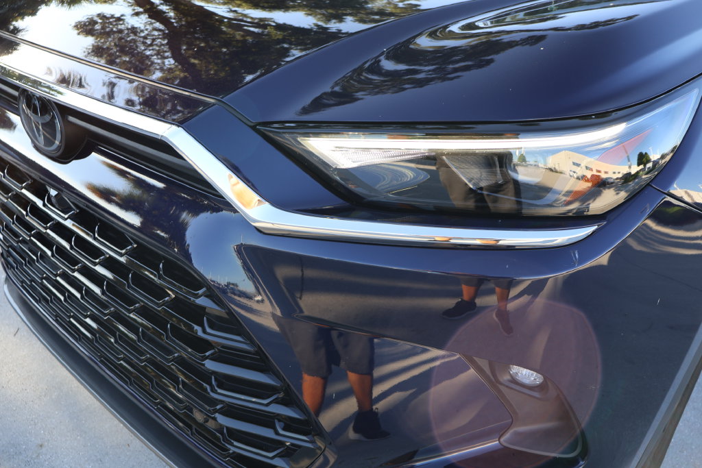 Thumbnail: 2024 Toyota Grand Highlander - 3
