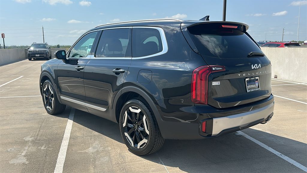 2025 Kia Telluride S Black at Baytown Hyundai