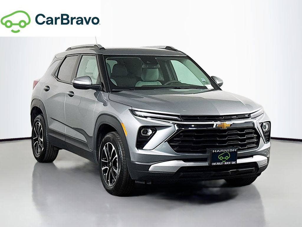 Sterling Gray Metallic 2025 Chevrolet Trailblazer SUV / Crossover Four-Wheel Drive 9-Speed Automatic