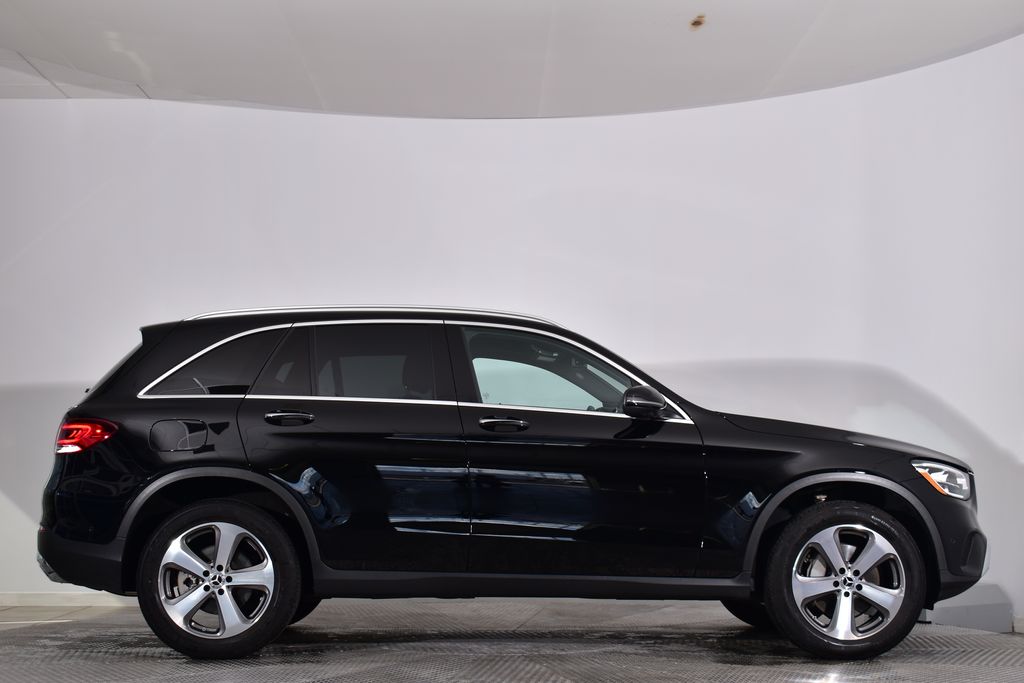 Thumbnail: 2022 Mercedes-Benz GLC - 6