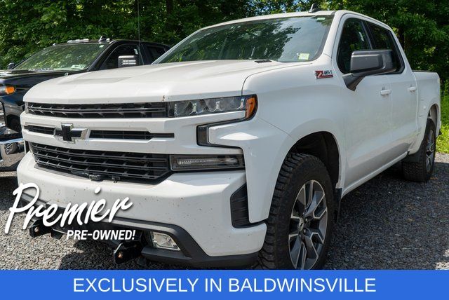 Summit White 2021 Chevrolet Silverado 1500 Pickup Truck Four-Wheel Drive Automatic